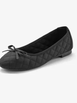 Ballerines classiques à la coupe arrondie avec nœuds