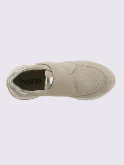 Baskets cuir velours de vache.