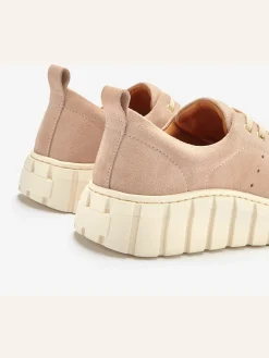 Baskets sneakers avec semelle chunky tendance en cuir velours de qualité