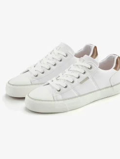 Baskets sneakers tendance en matière douce