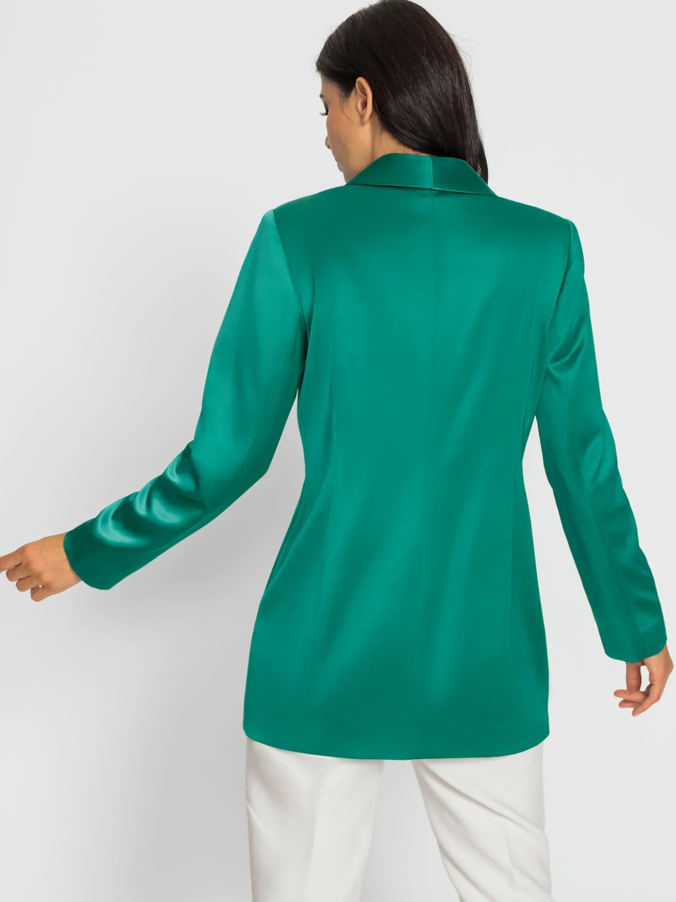 Blazer jolie matière brillante