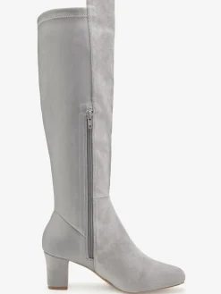 Bottes avec empiècement extensible tendance. hauteur du talon env. 6 cm