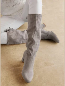 Bottes talon confortable et hauteur du talon d'env. 6 cm