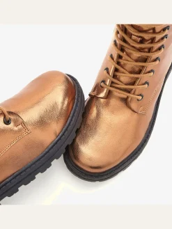 Bottines look métallisé tendance