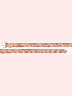 Ceinture en cuir forme personnalisée grâce à l'aspect tressé