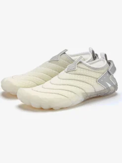 Chaussures aquatiques chaussures de bain respirantes en matière imperméable à séchage rapide avec fermeture auto-agrippante au talon