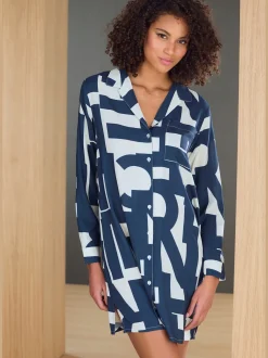 Chemise de nuit à col classique