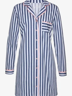 Chemise de nuit au design classique