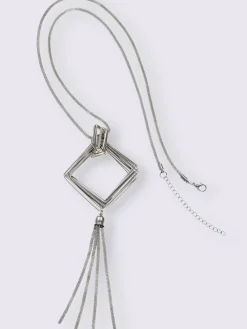 Collier accessoire facile à assortir