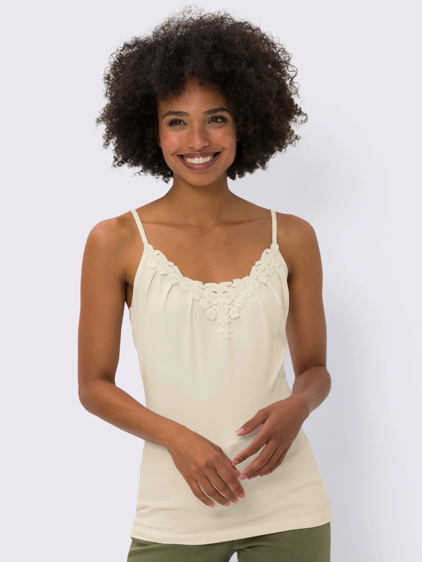 Débardeur en dentelle qualité viscose douce