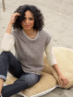 Débardeur en tricot fil moelleux à poils longs