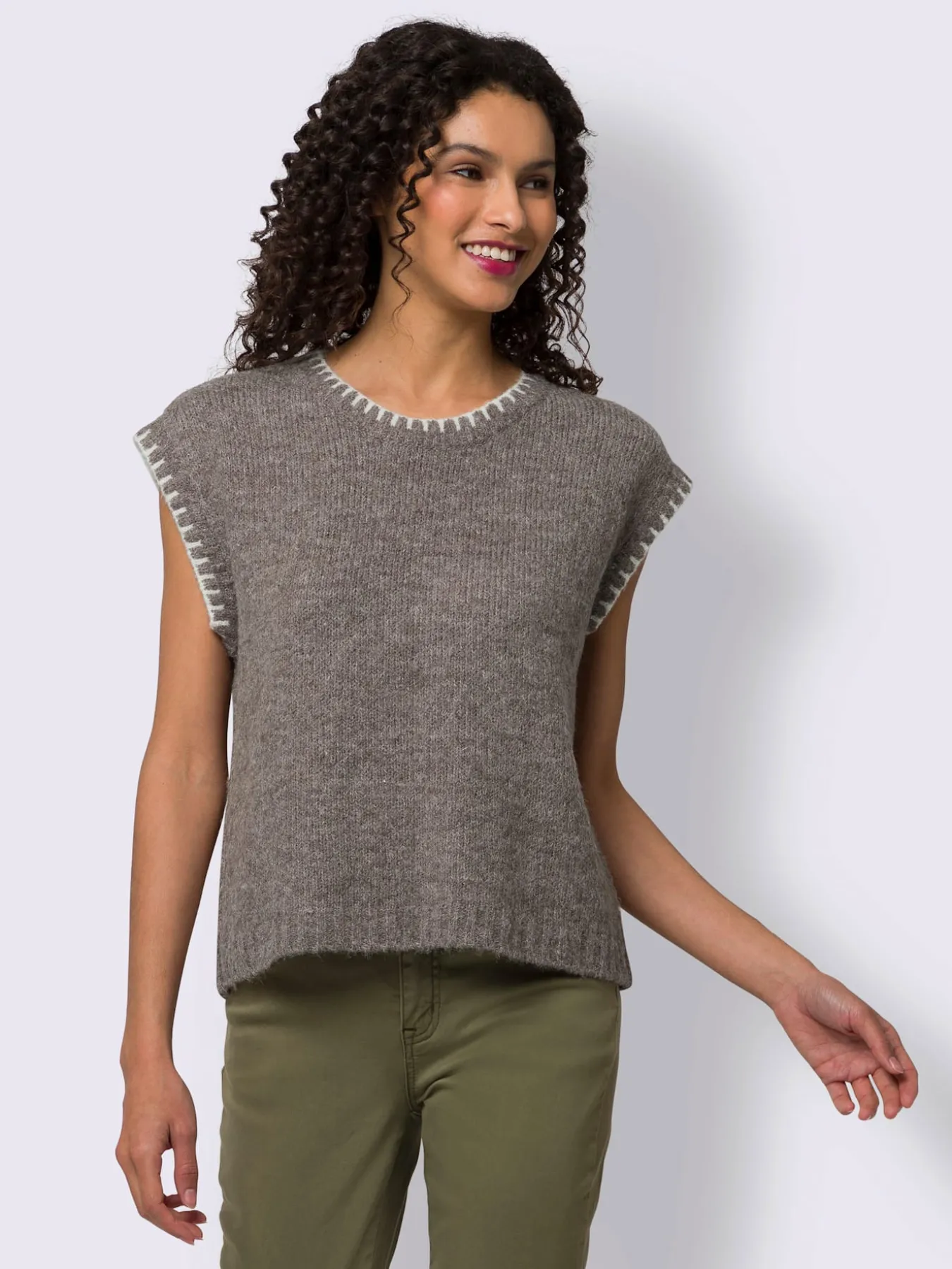 Débardeur en tricot fil moelleux à poils longs