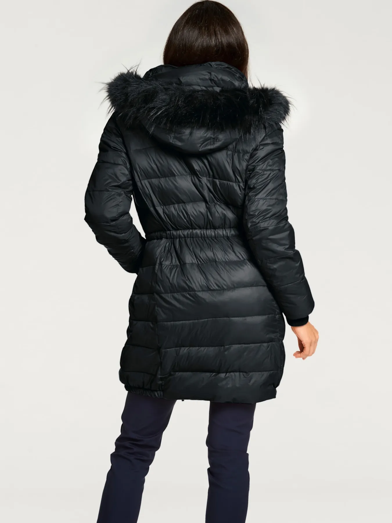 Doudoune imitation fourrure amovible sur capuche amovible