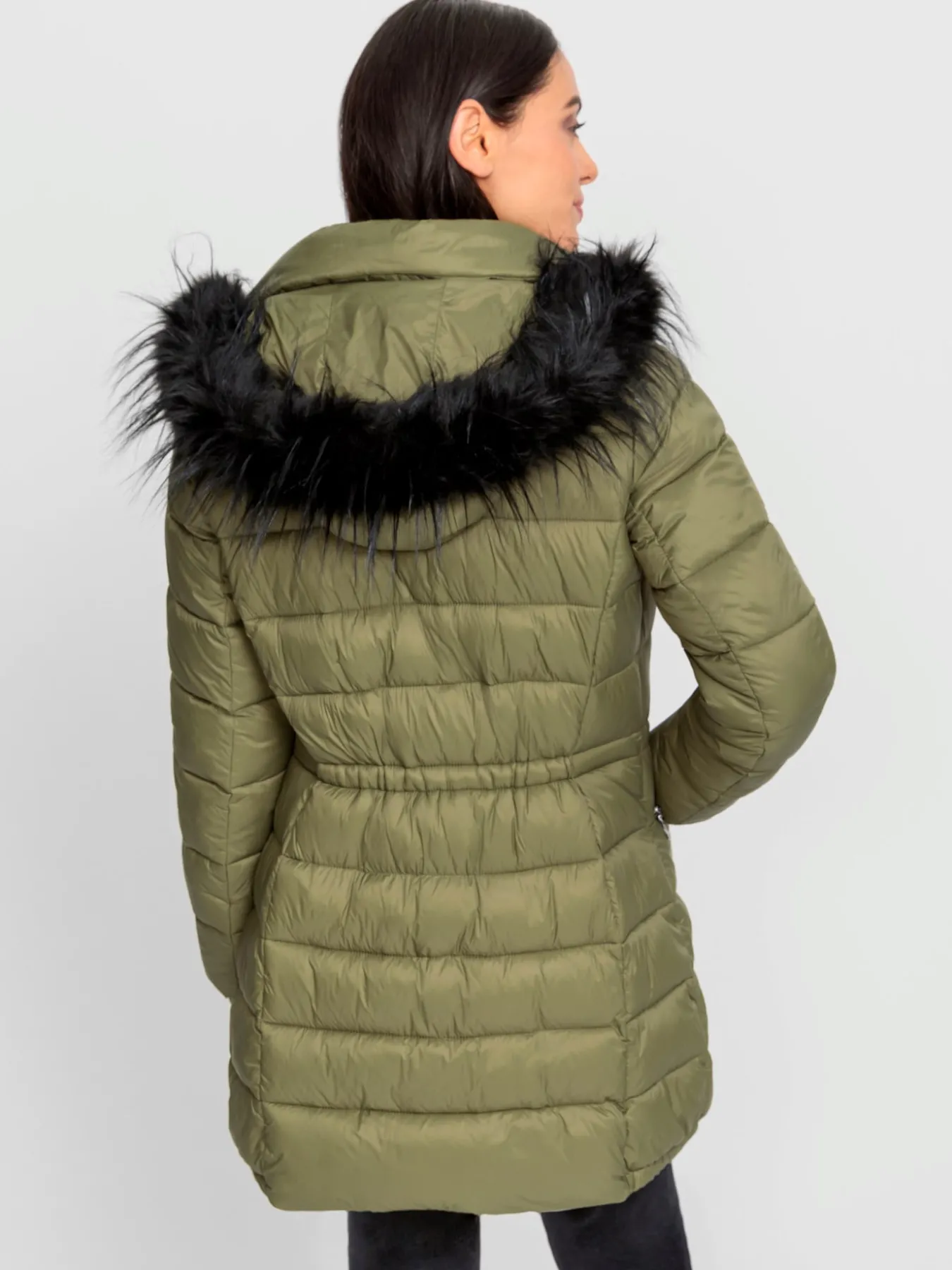 Doudoune imitation fourrure amovible sur capuche amovible