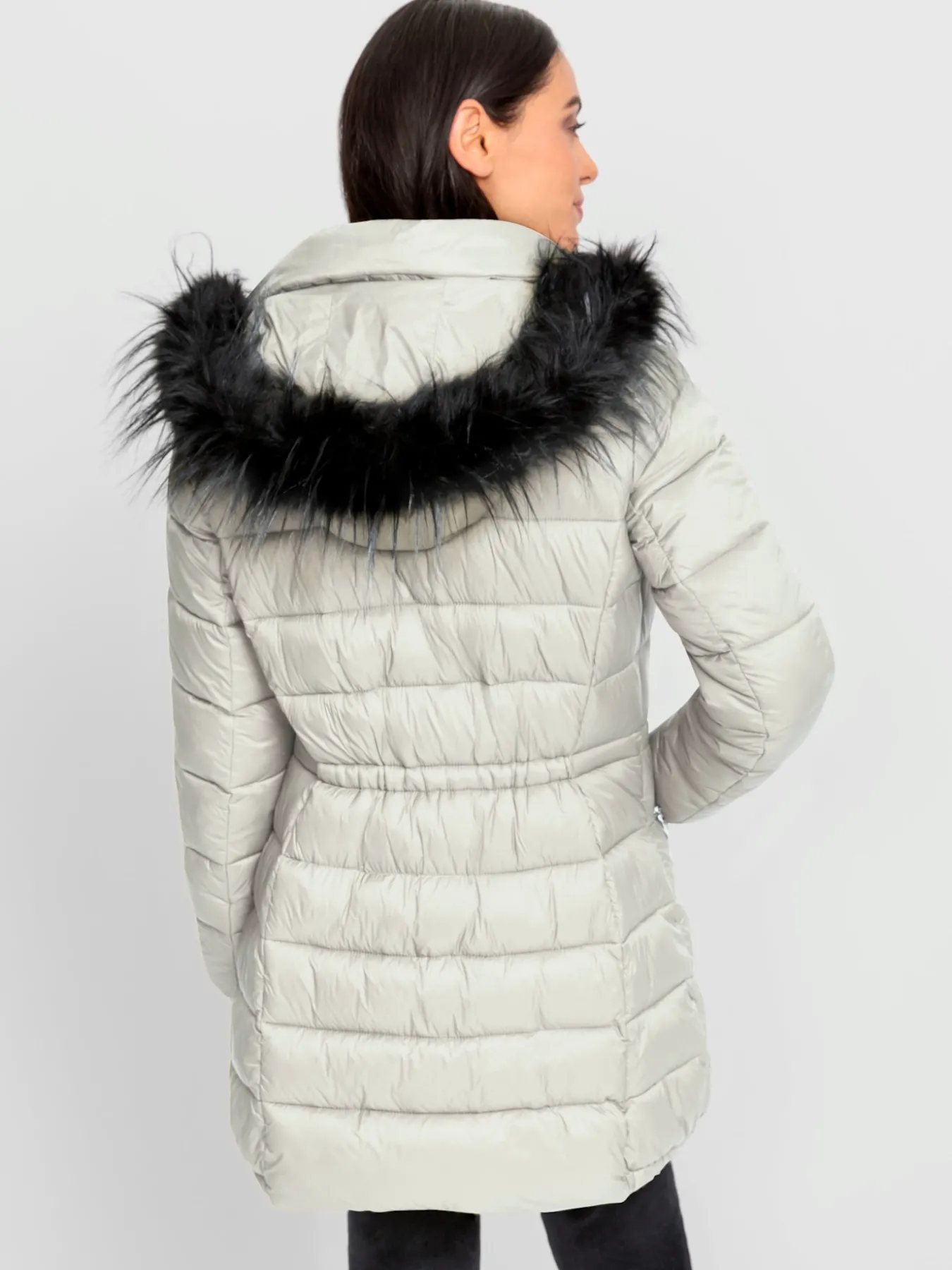 Doudoune imitation fourrure amovible sur capuche amovible