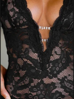 Déshabillé érotique en dentelle élégante