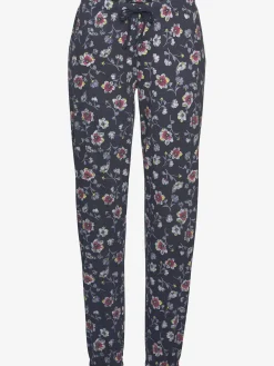 Ensemble de pyjama : pantalon et t-shirt manches longues