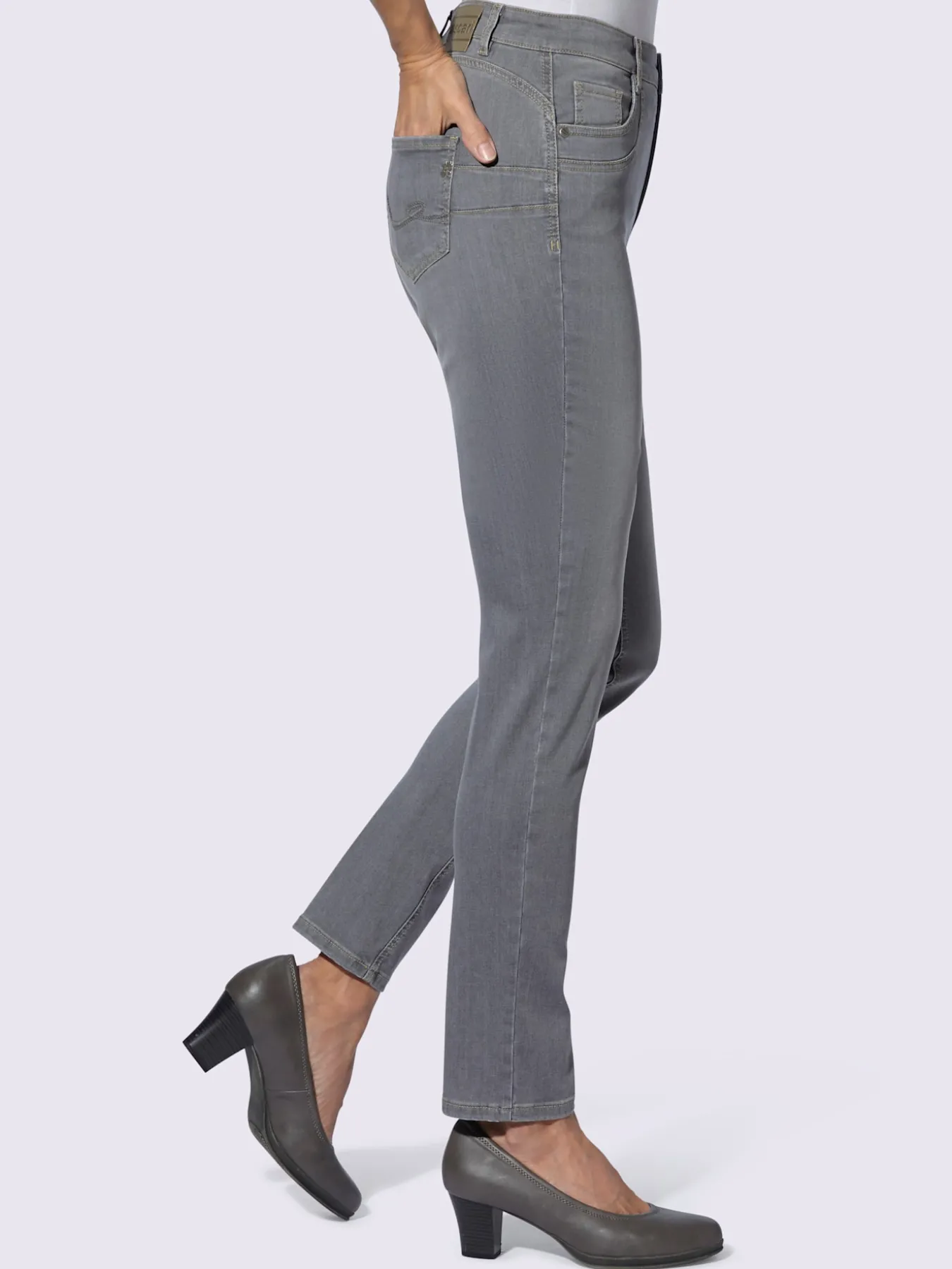 Jean 5 poches 50% coton