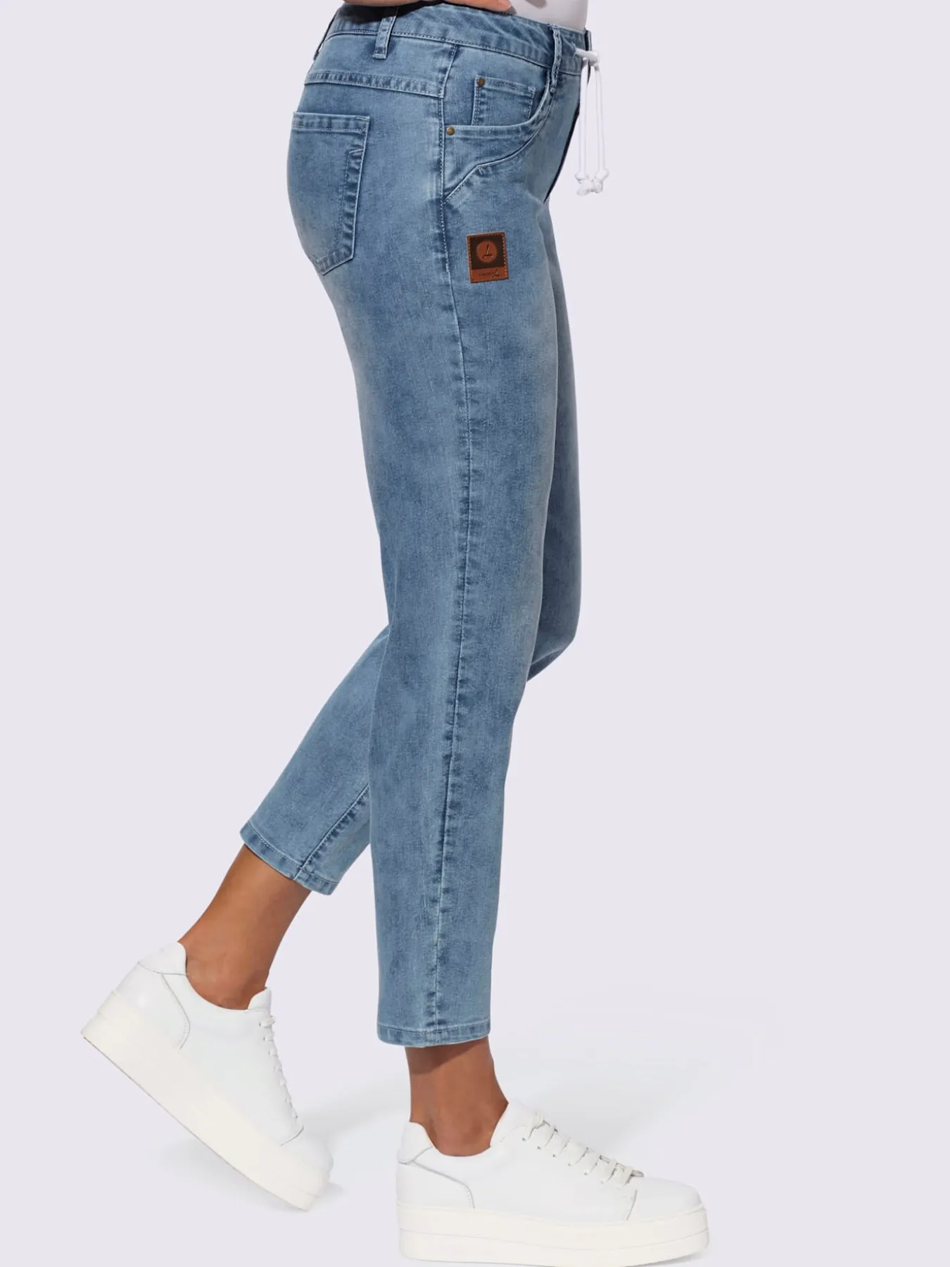 Jean 5 poches qualité coton