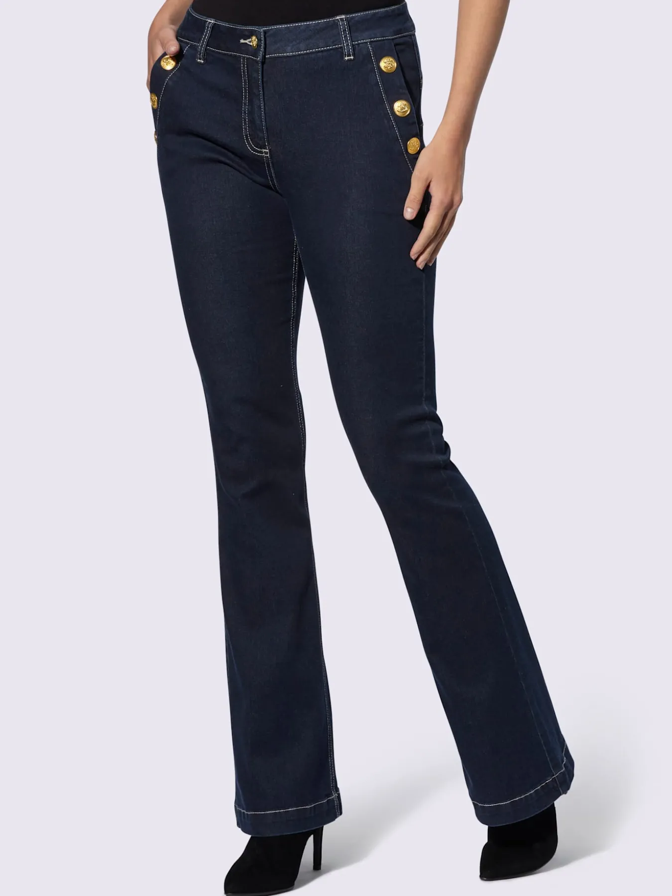 Jean bootcut boutons décoratifs
