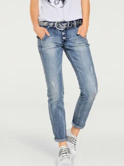 Jean boyfriend coupe droite