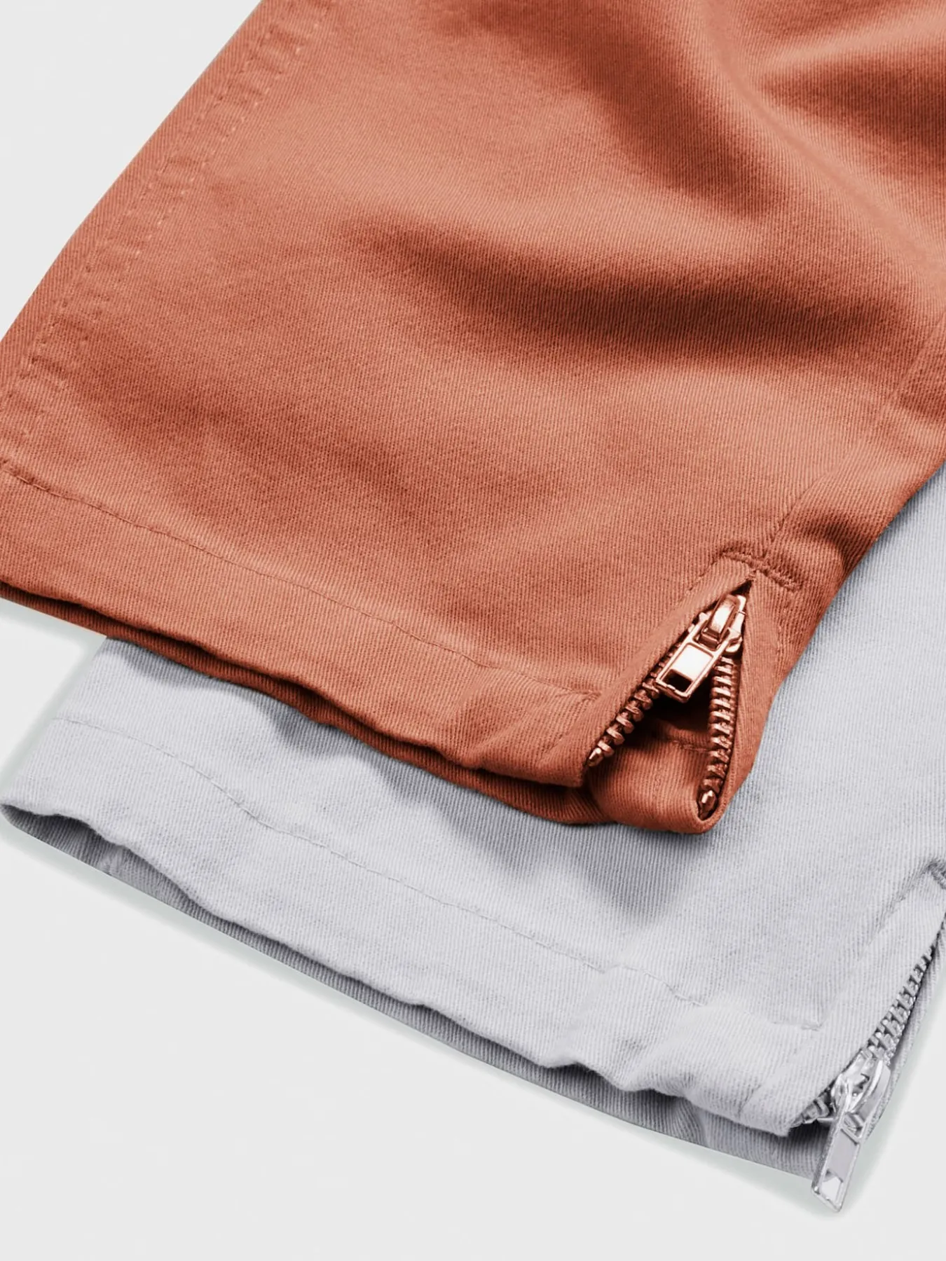 Jean fentes latérales à glissière