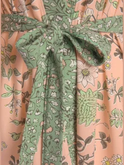 Kimono peignoir fantaisie avec imprimé floral