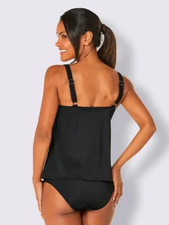 Maillot de bain bon. b, c, d