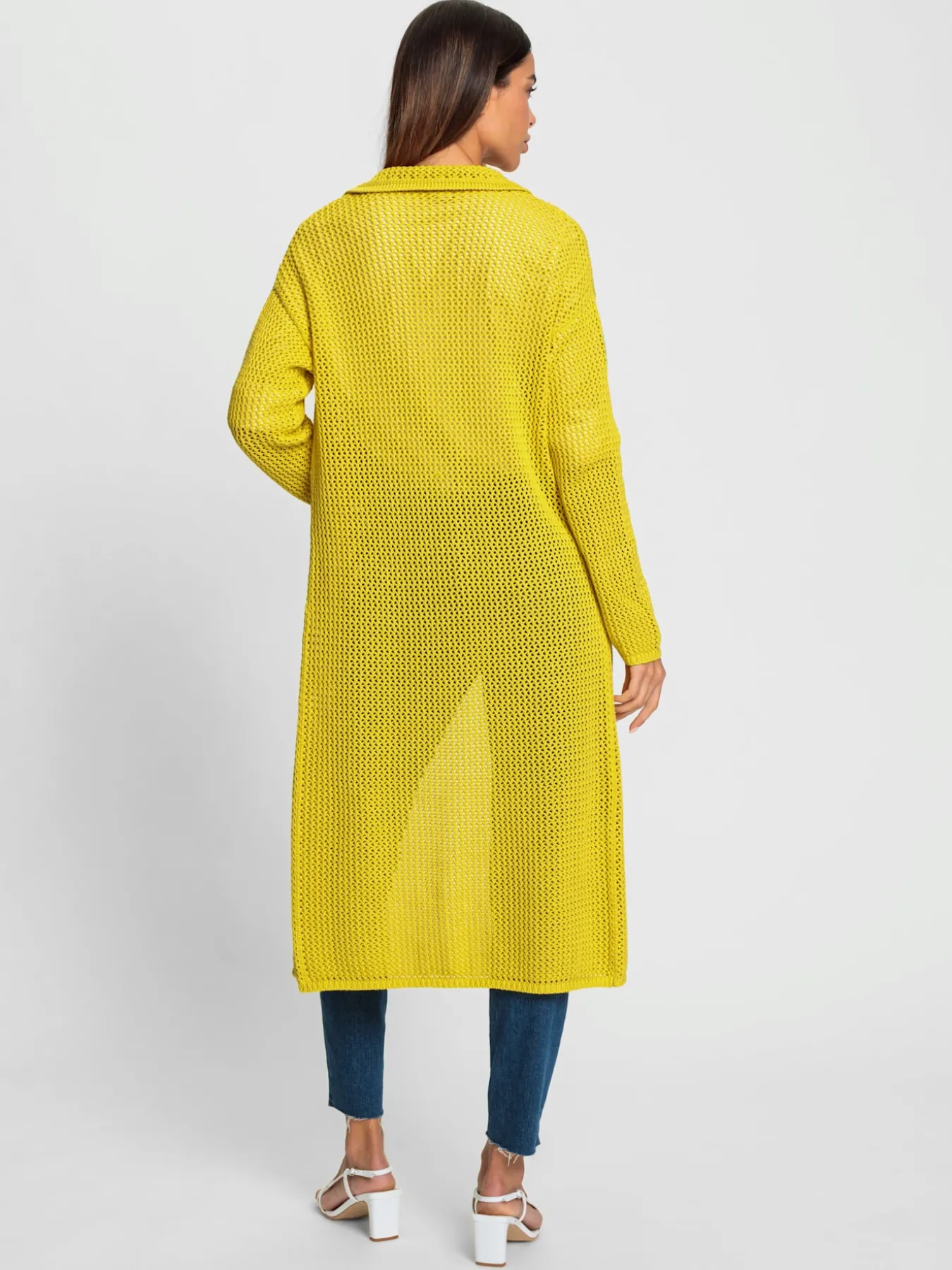 Manteau en tricot joli motif ajouré