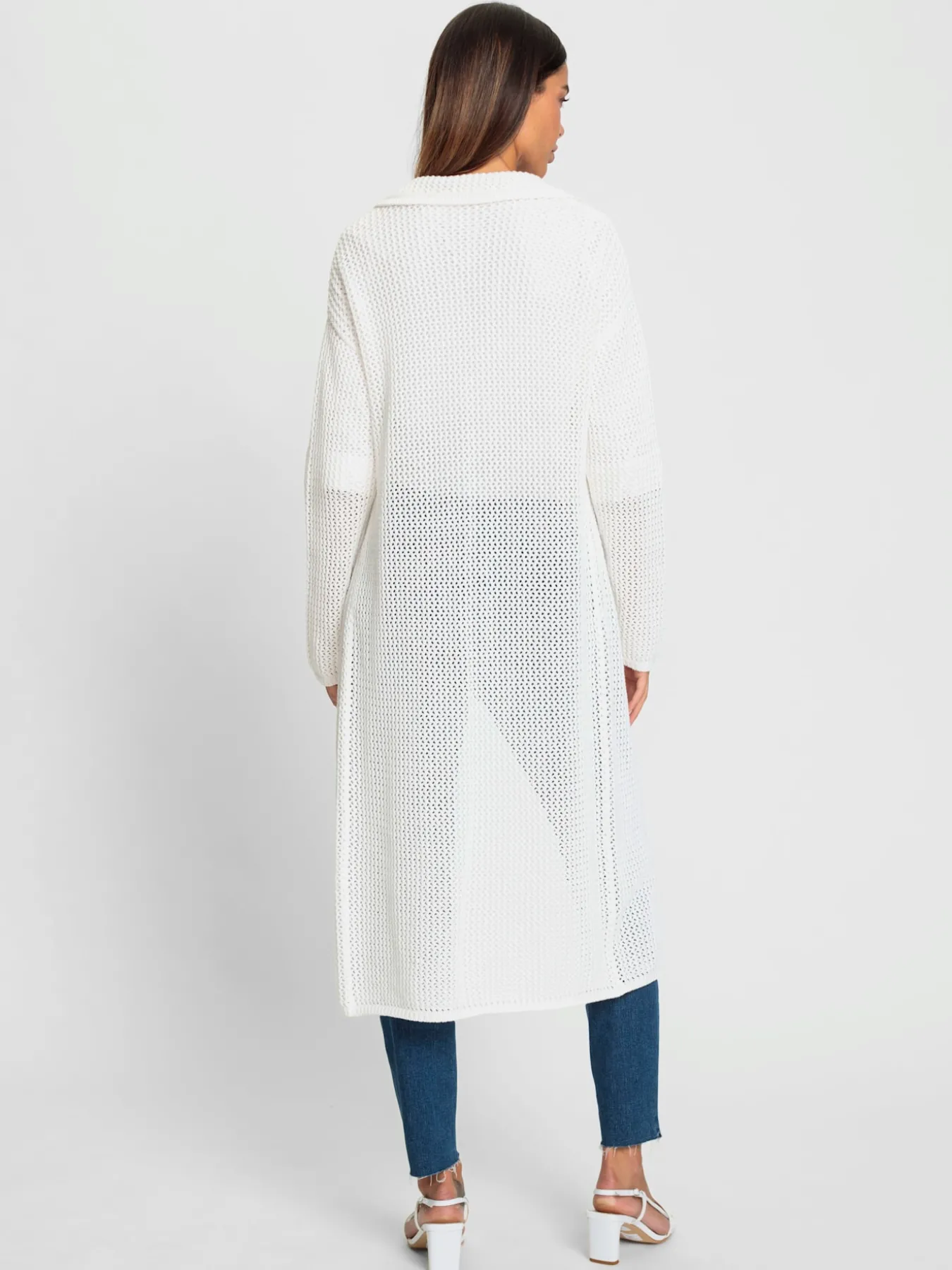 Manteau en tricot joli motif ajouré