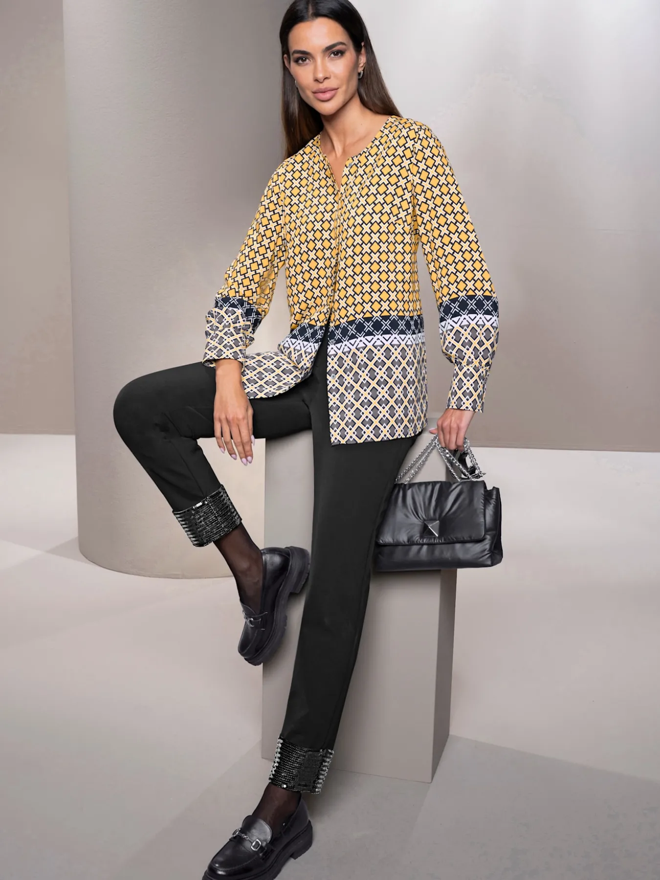 Pantalon à pinces qualité extensible