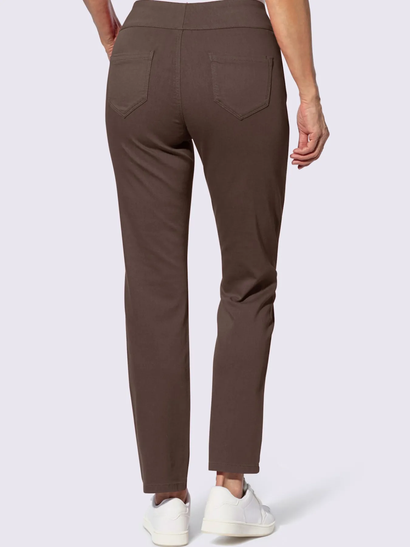 Pantalon avec ceinture large élastique et poches