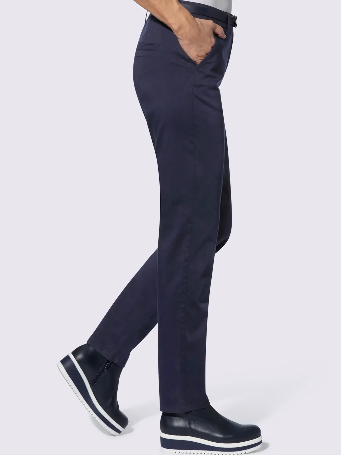 Pantalon chino qualité coton doux sur la peau
