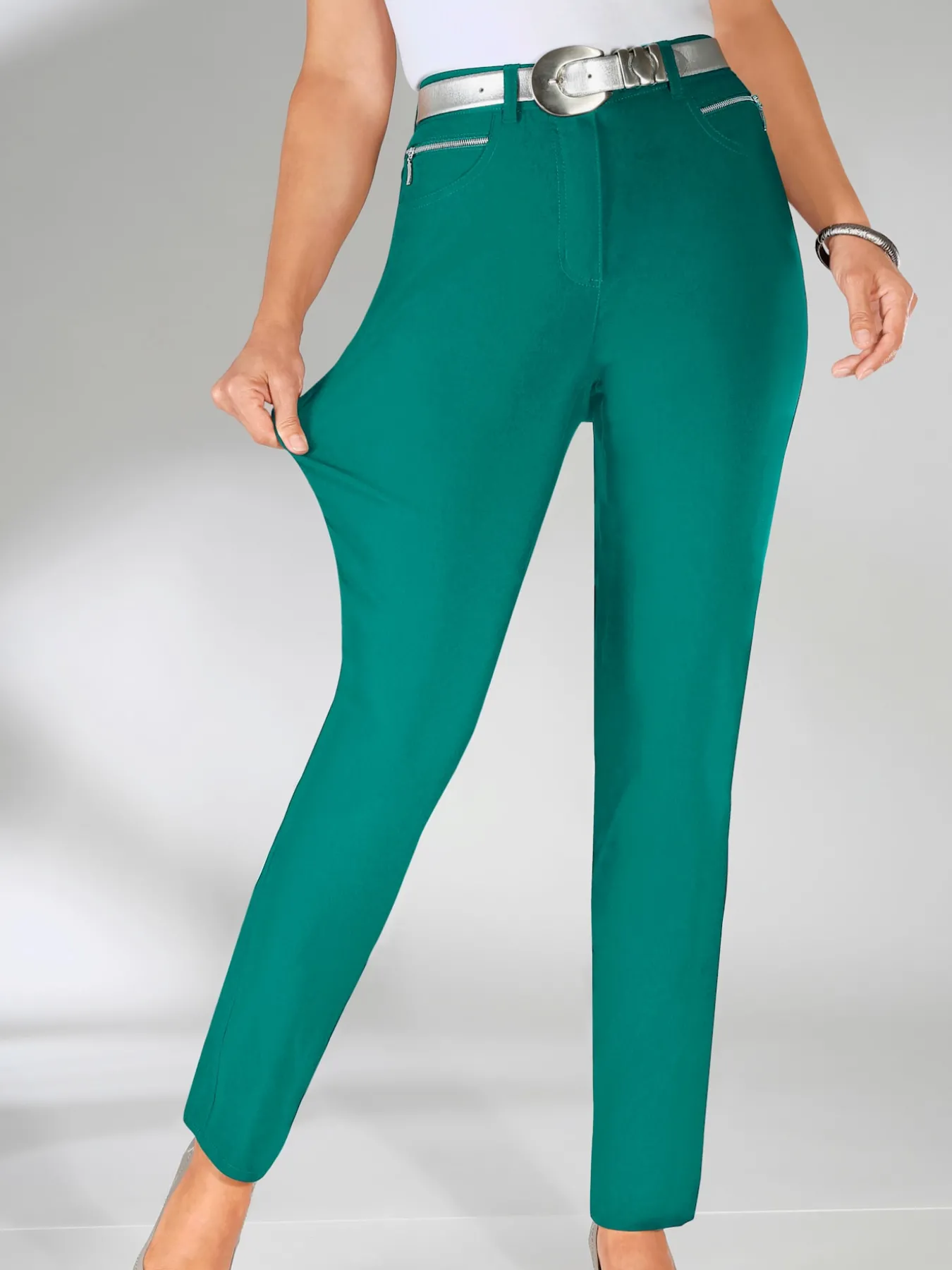 Pantalon confortable avec poches zippées