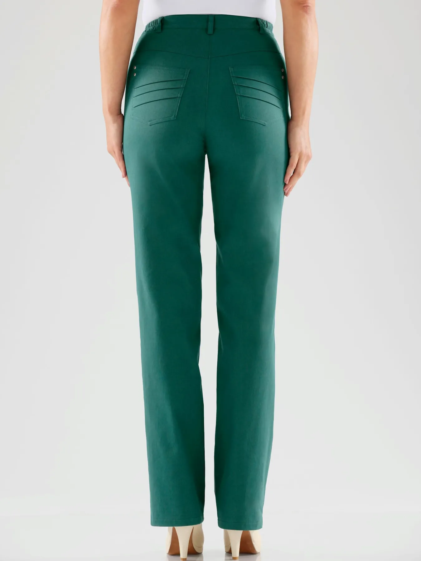 Pantalon coupe droite traitement nano