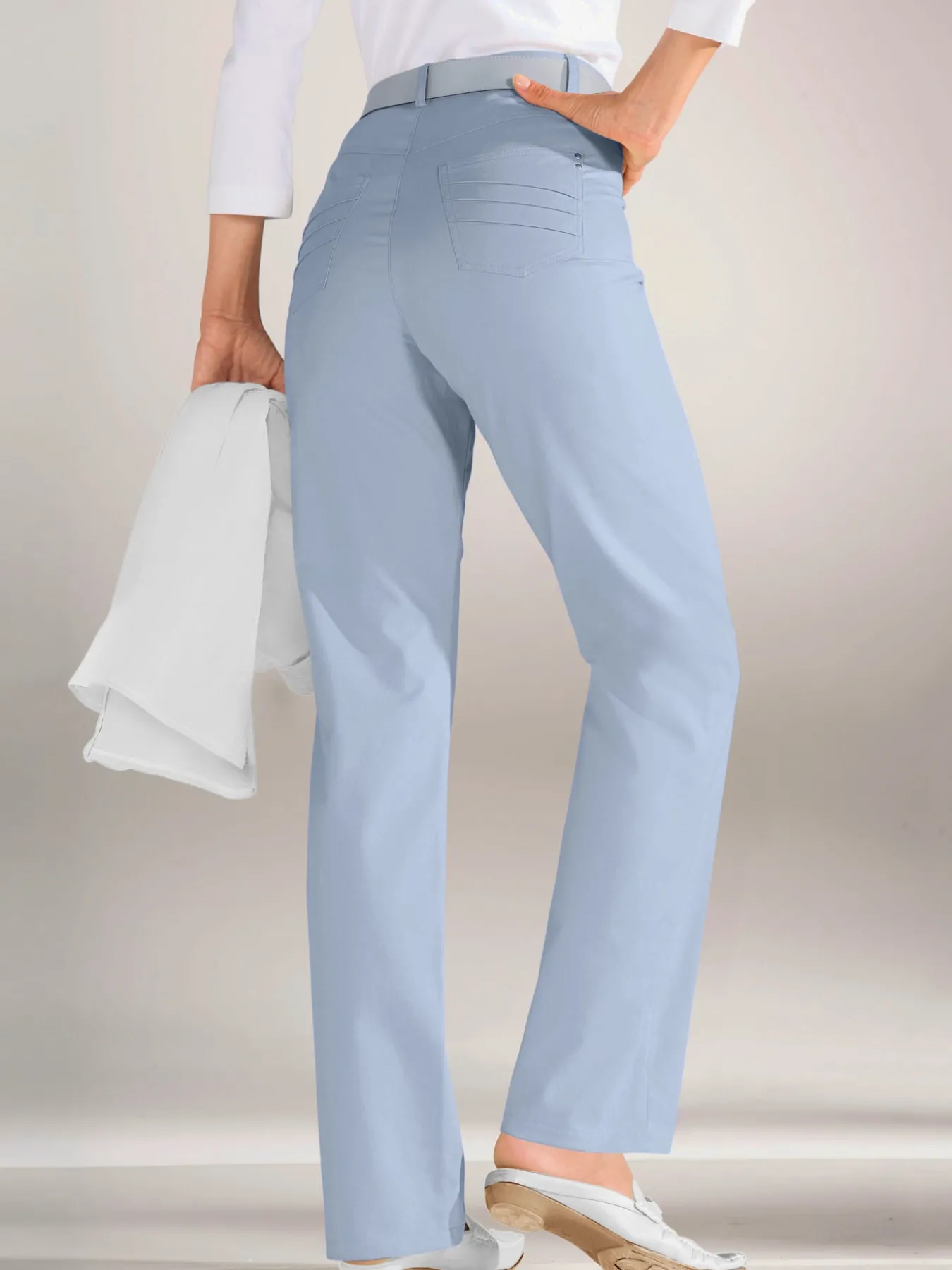 Pantalon coupe droite traitement nano