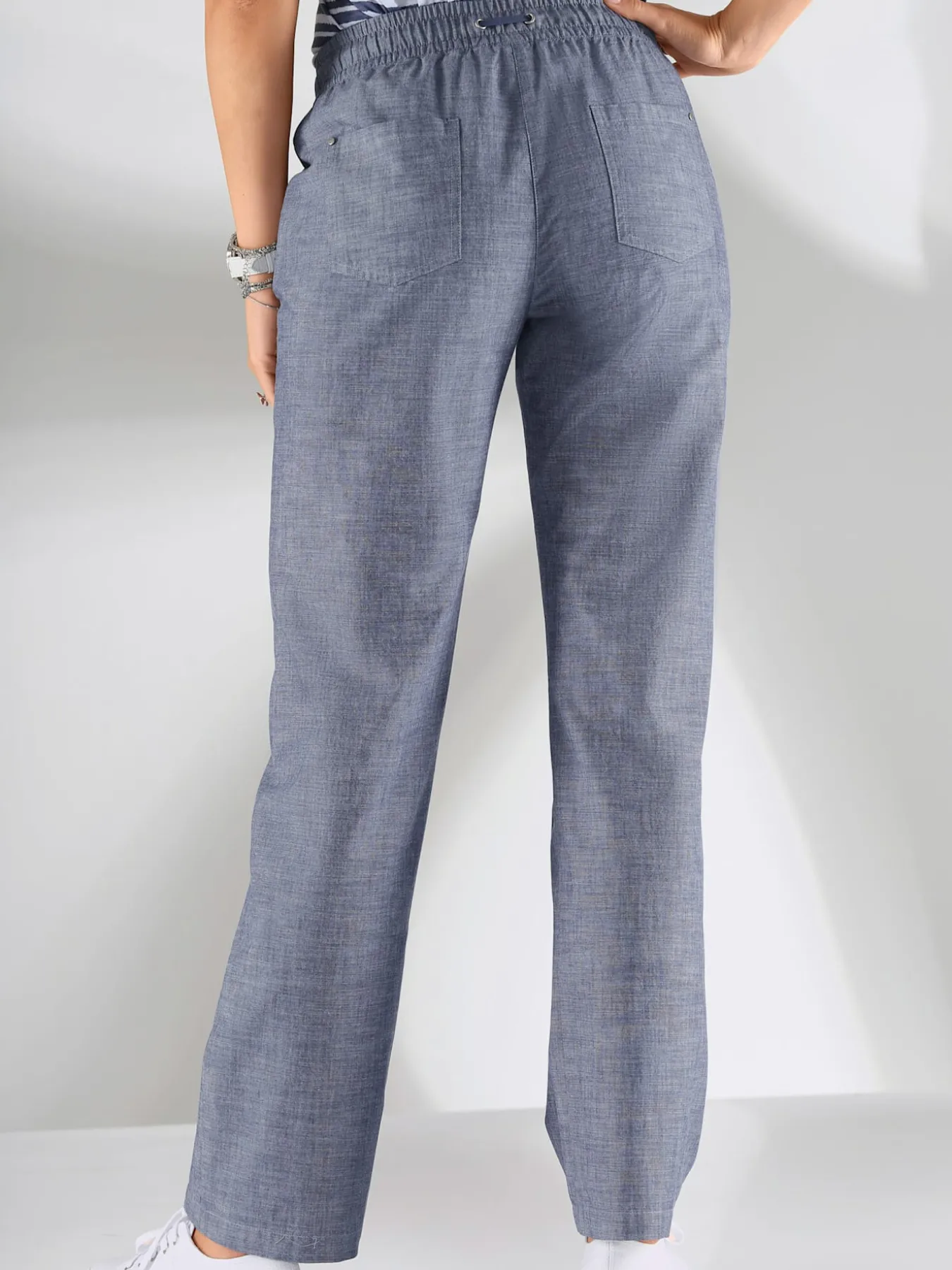 Pantalon coupe sportive ceinture élastique