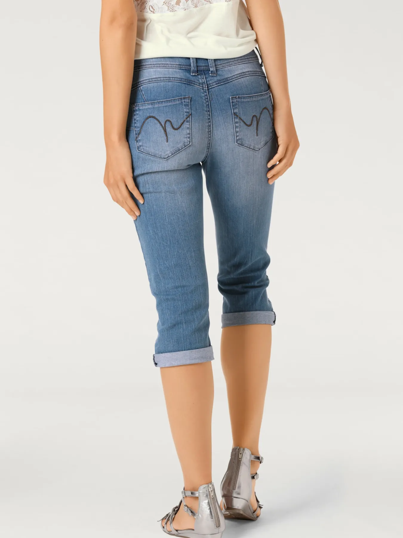 Pantalon effet ventre plat coupe skinny