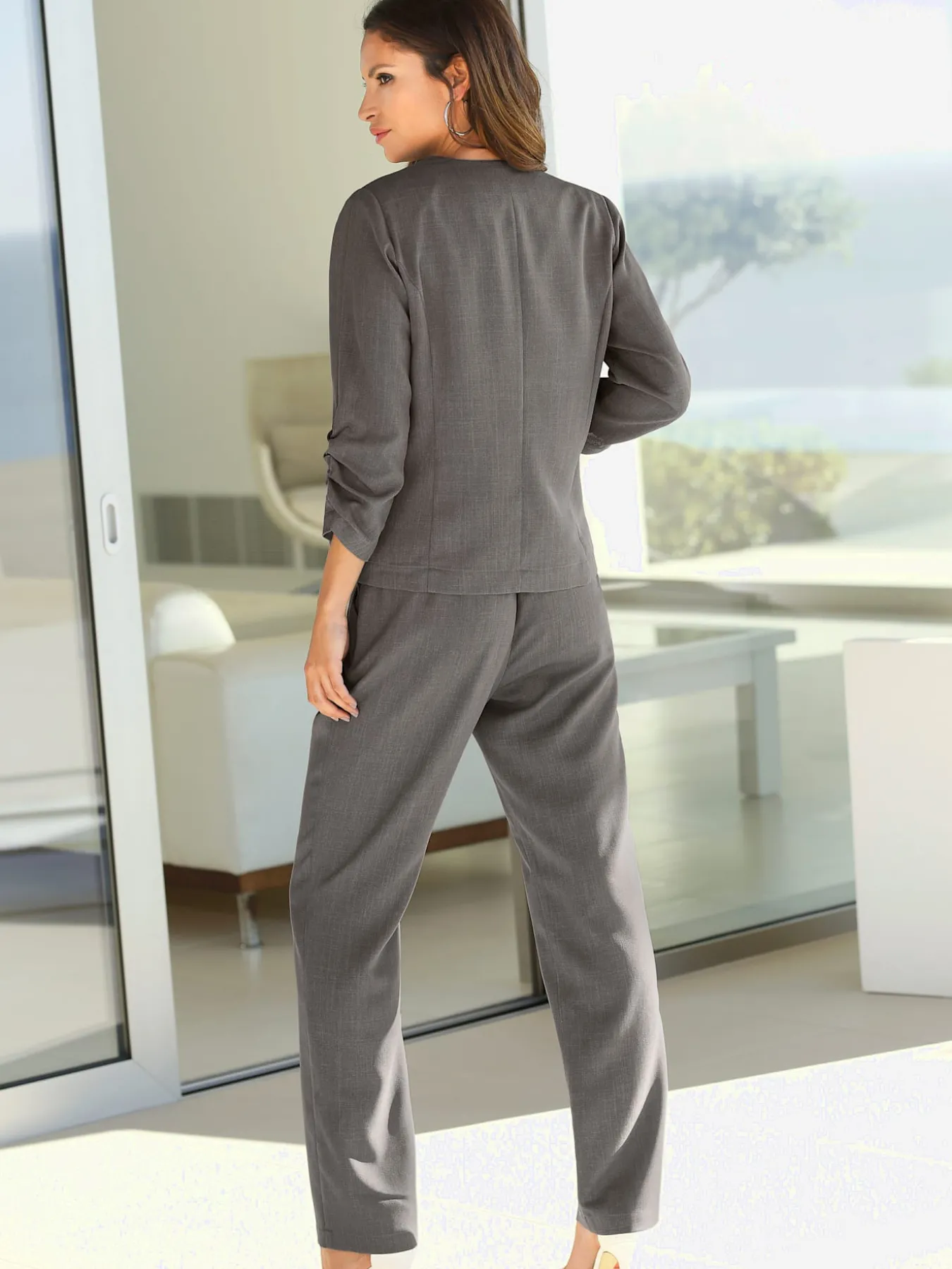Pantalon femme léger imitation lin 2 poches devant