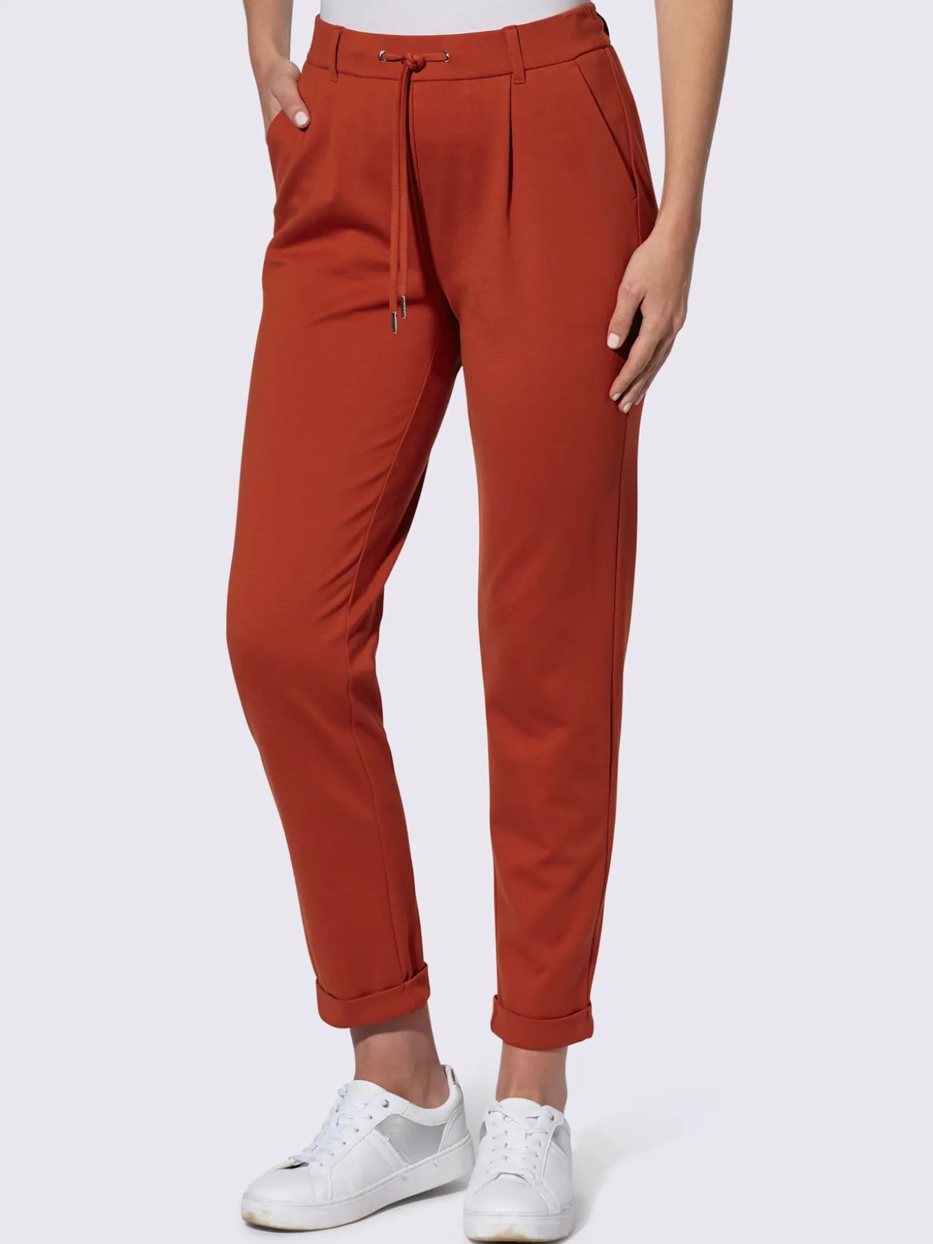 Pantalon jogpant ceinture élastique, coulisse et lien à nouer