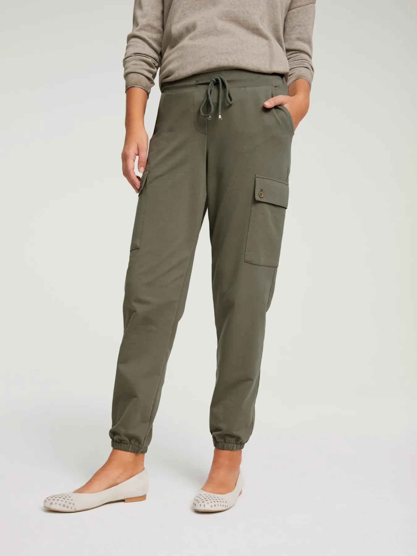 Pantalon jogpant coupe carotte