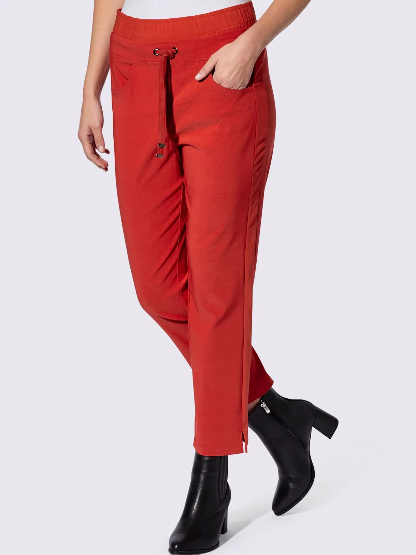 Pantalon jogpant grande liberté de mouvement grâce à la qualité extensible