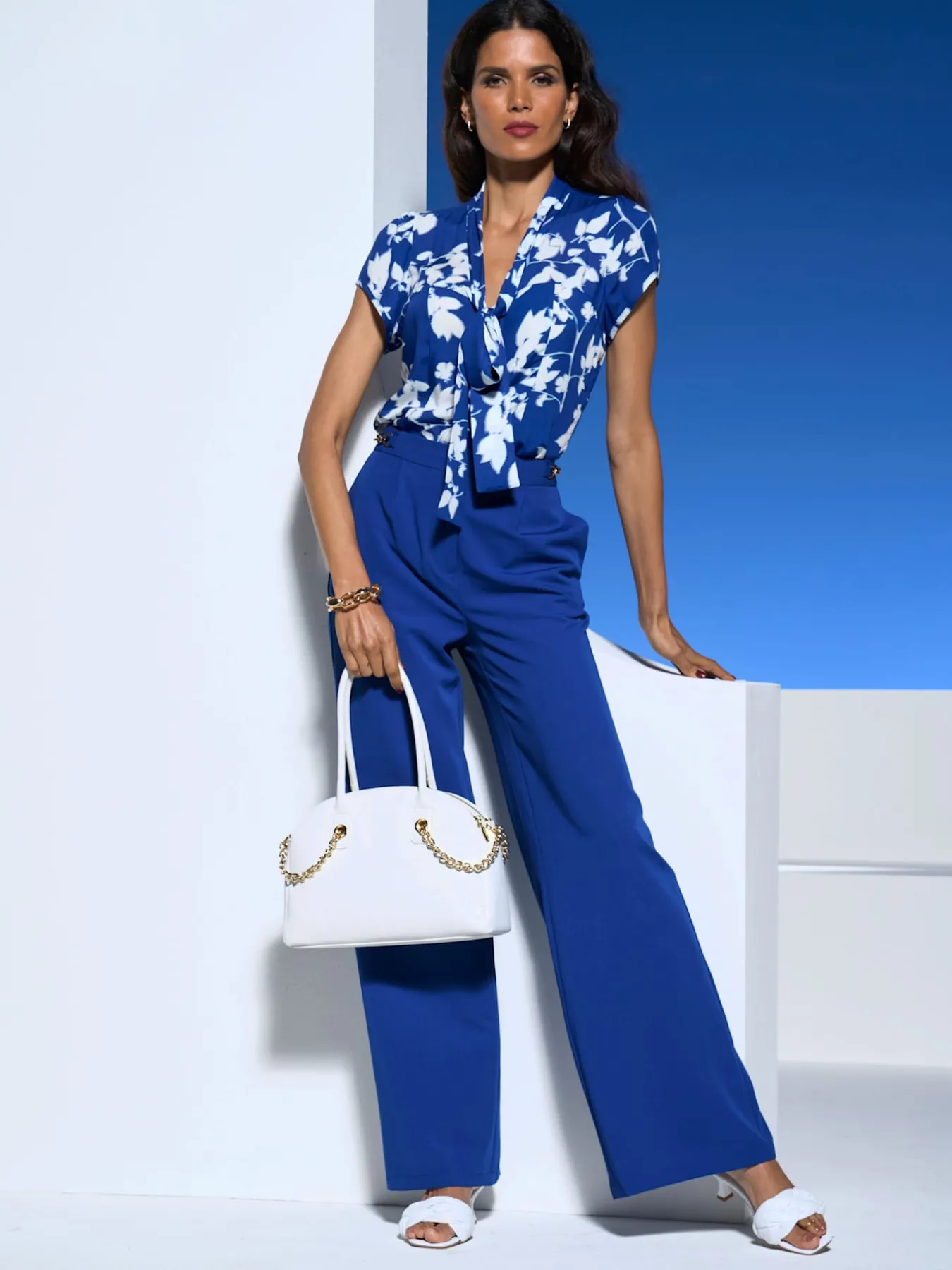Pantalon tailleur jambes larges mode