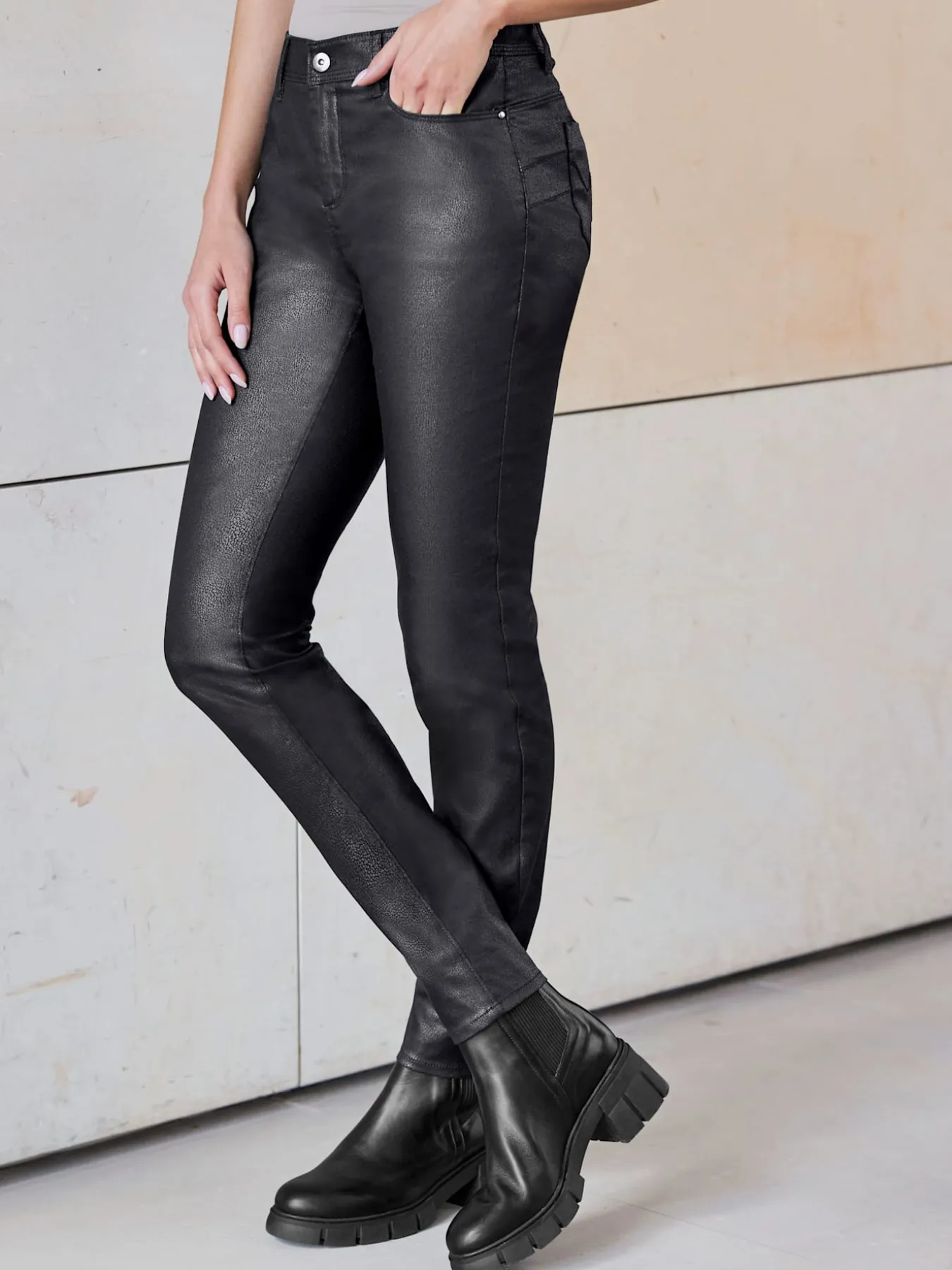 Pantalons joli imprimé feuilles