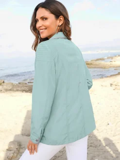 Parka nombreuses poches pratiques
