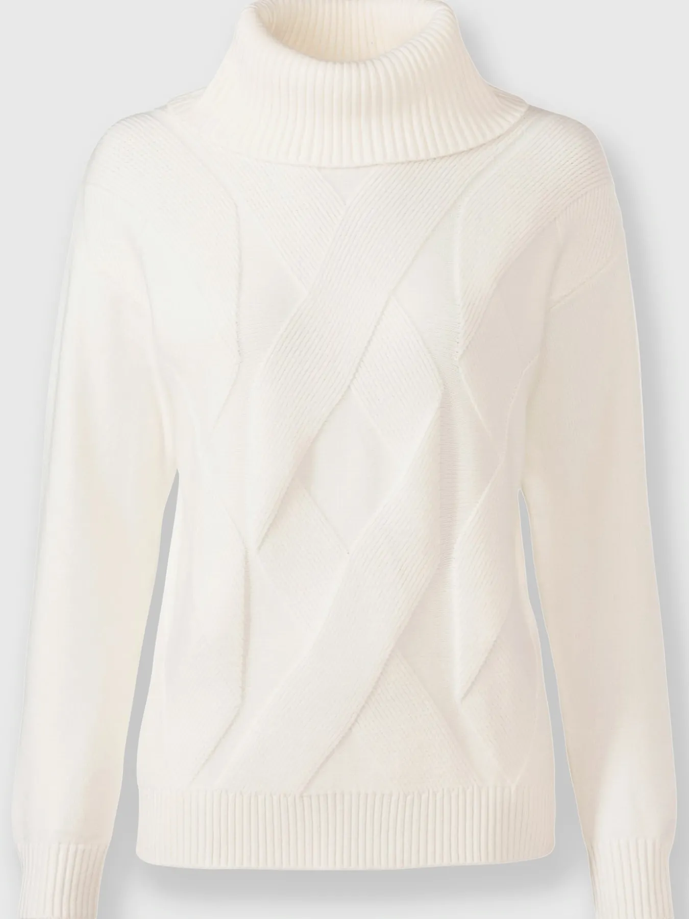 Pull à col roulé joli motif tricoté