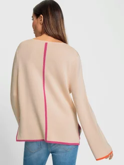 Pull à encolure en v détails contrastés