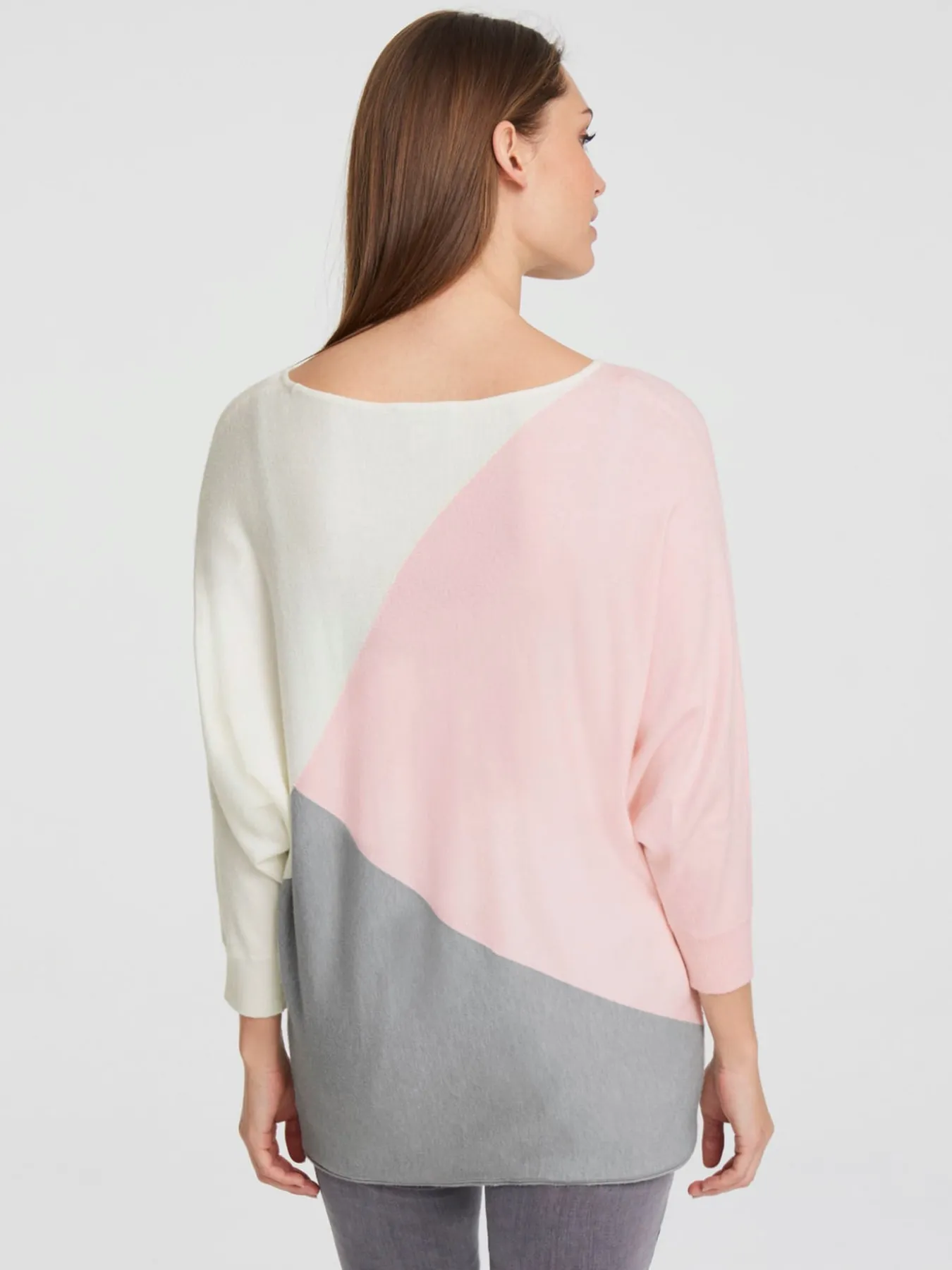 Pull chauve-souris motif graphique