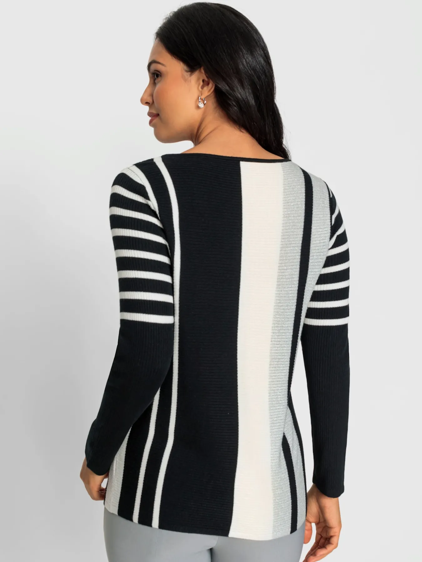Pull en tricot 66% viscose