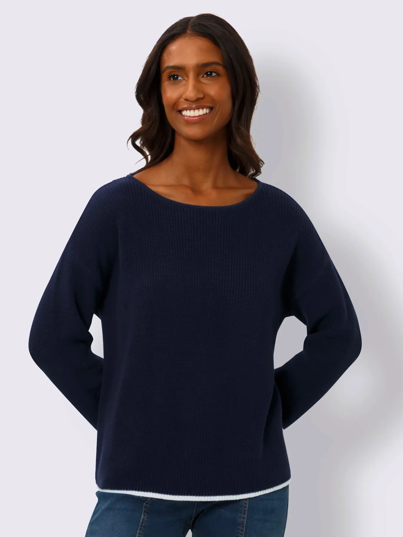 Pull en tricot encolure en u discrète